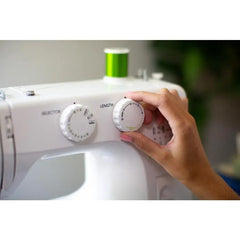 Baby Lock Zest Sewing Machine