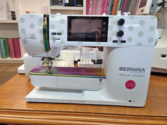 USED Bernina 570 QE E Sewing Quilting and embroidery machine