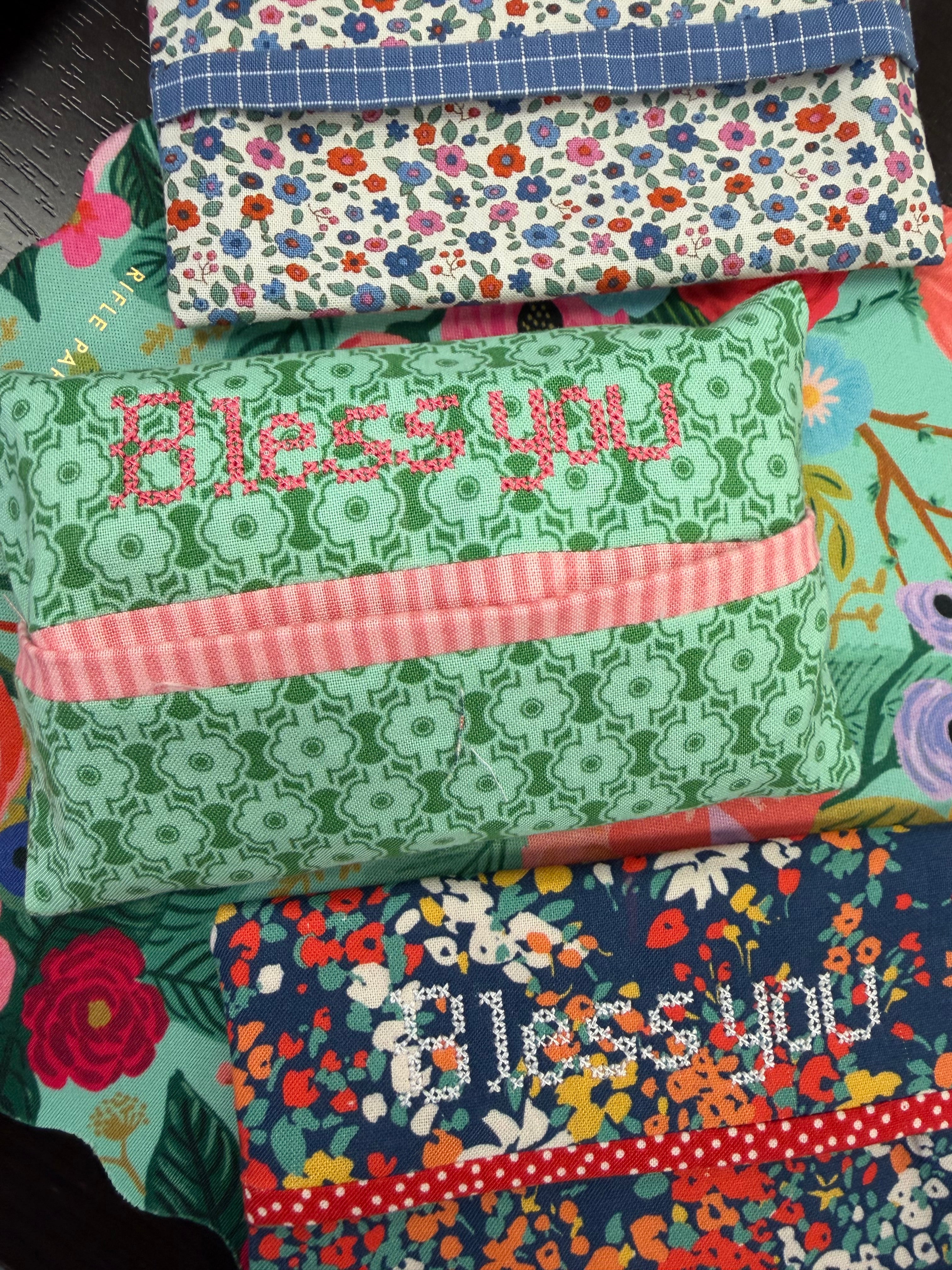 Little Gifts: Travel Tissue Cover Project Class - Flowood