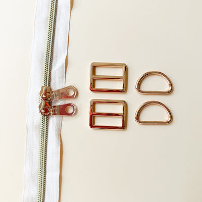 Riley Blake Minki Kim Backpack Hardware Kit Light Gold P178-SIKIT01