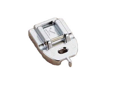 SA102 Concealed Zipper Foot