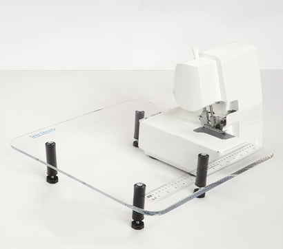 SMALL SERGER TABLE 18″ X 18″