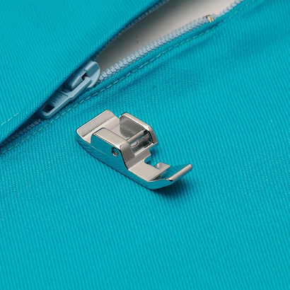 Baby Lock BL-ZF Zipper Foot-Right