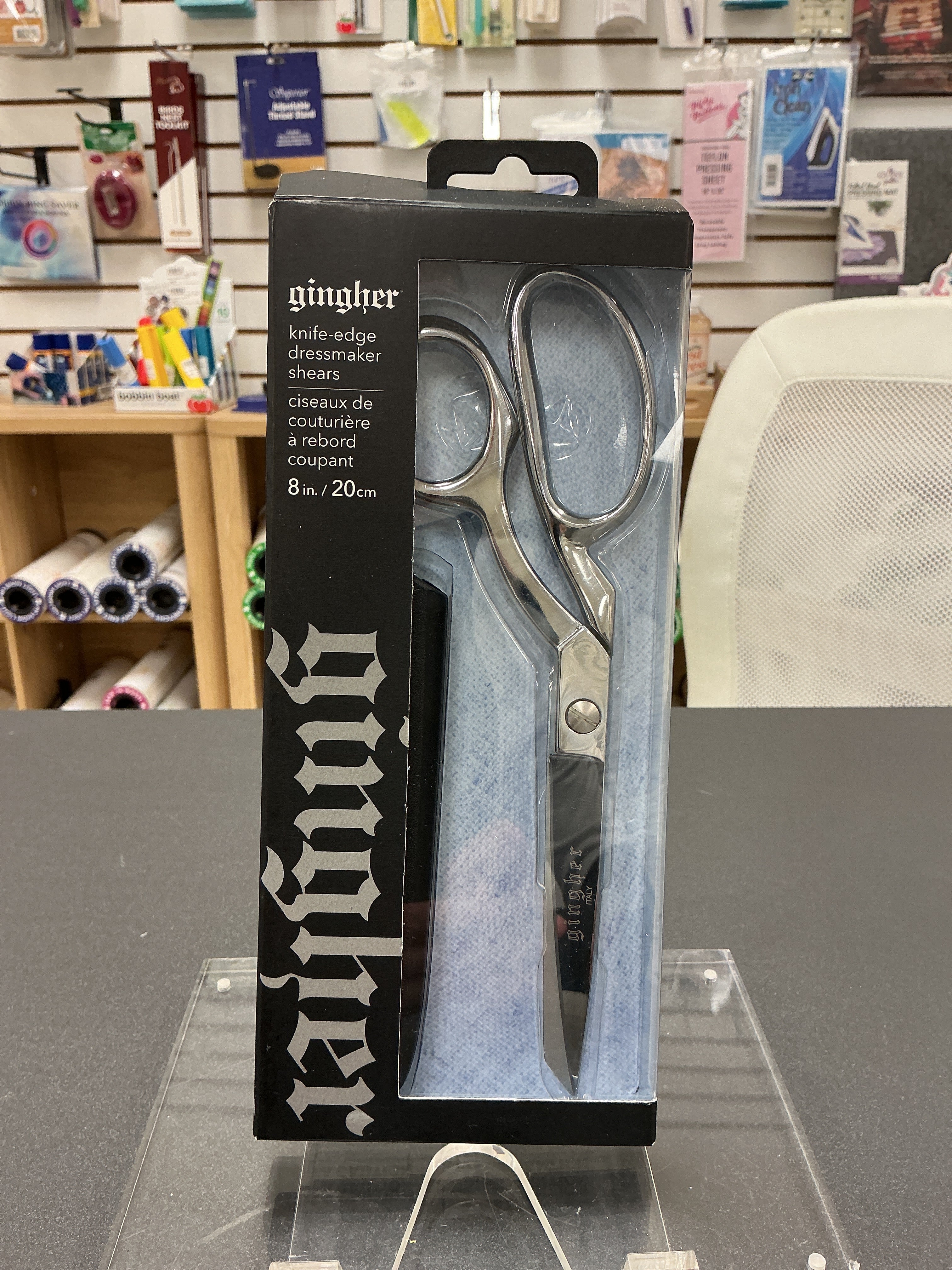 Gingher 8 in Knife Edge Dressmaker Shears