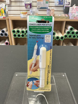 Clover Chaco Liner Pen Style – White