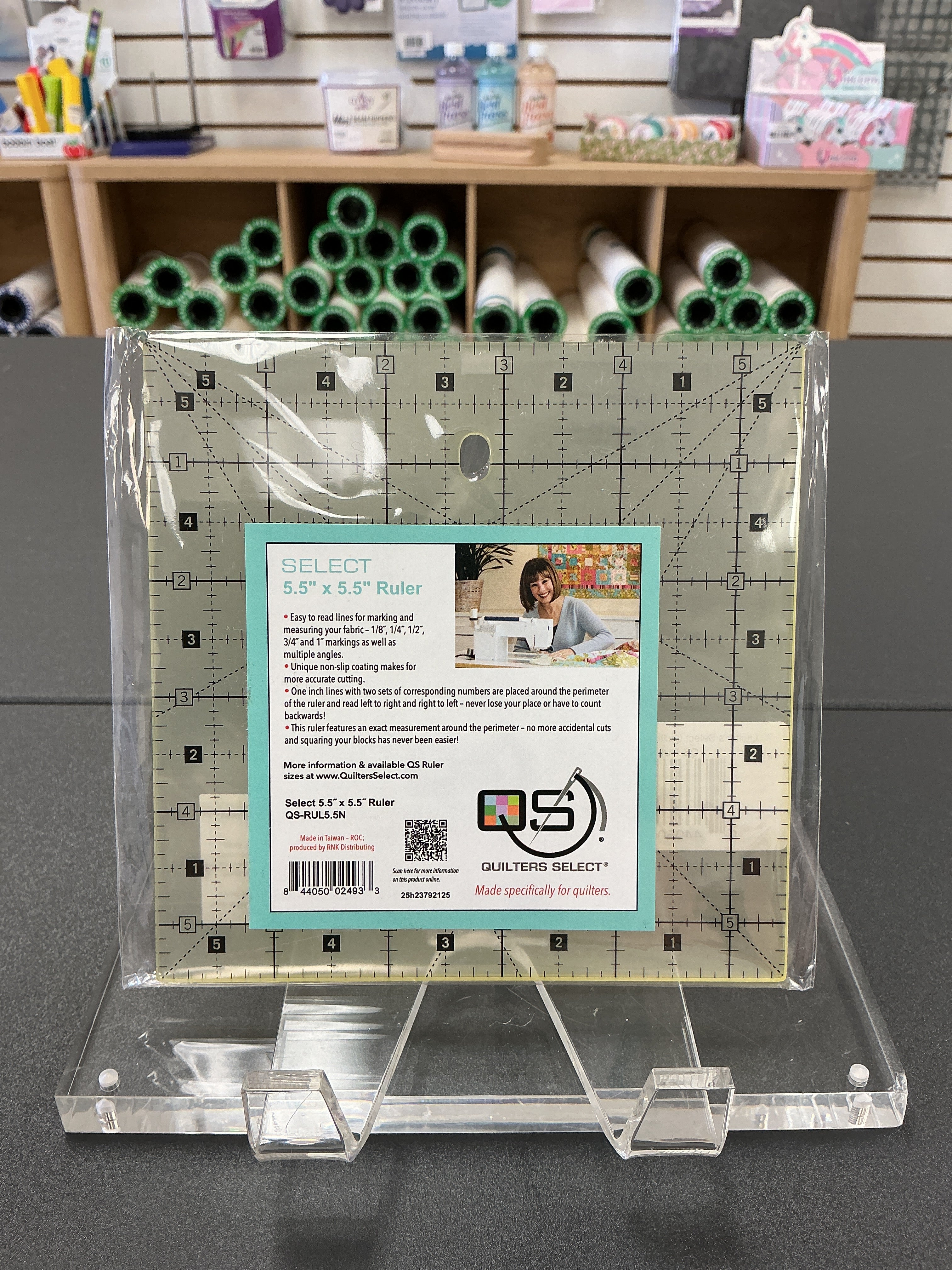 Quilter's Select 5-1/2 in x 5-1/2 in Non-Slip Quilting Ruler
