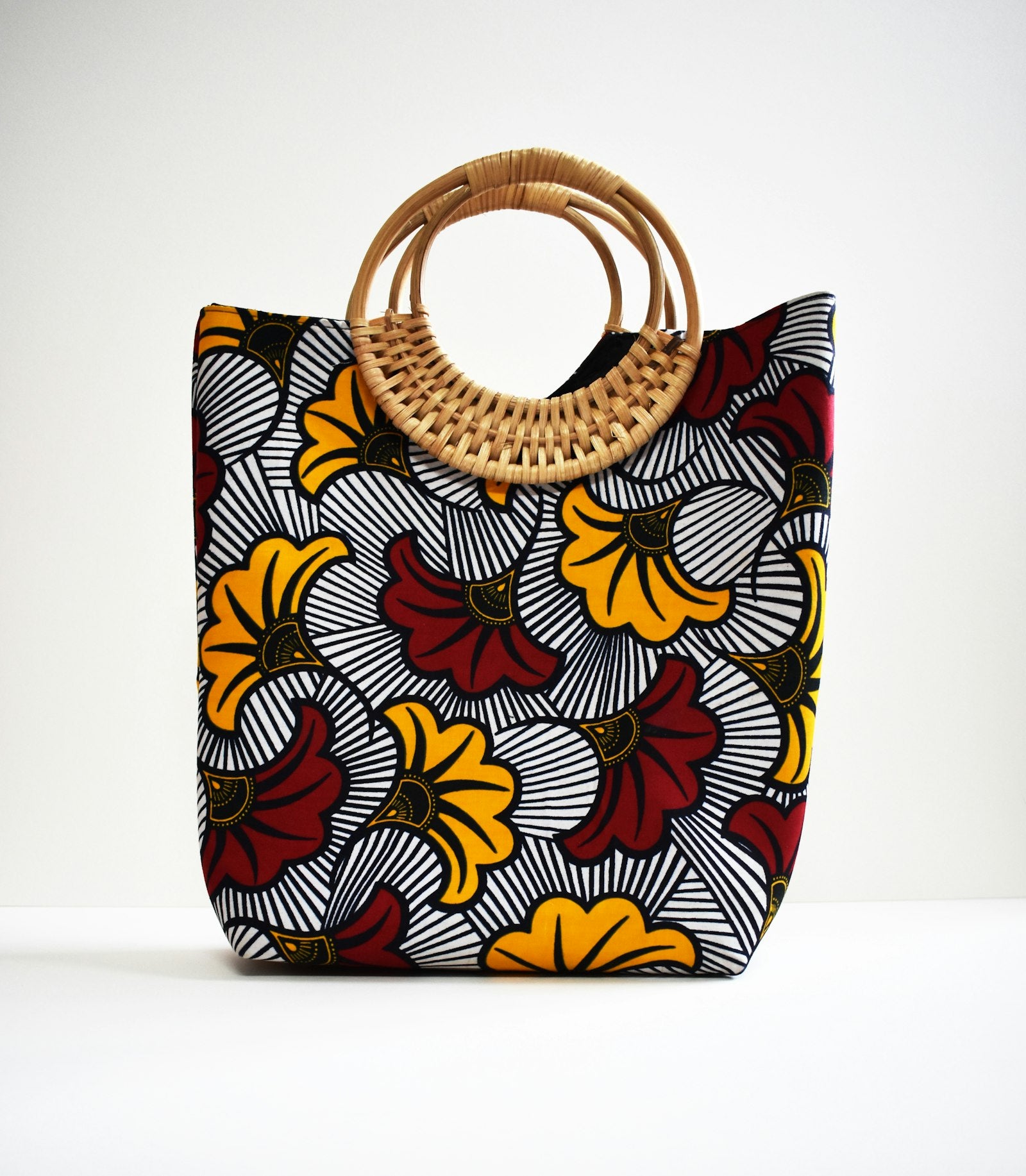 Handmade floral fabric crossbody purse — I Can Help Sew Flowood class