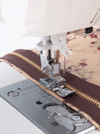 Zipper Presser Foot fits L